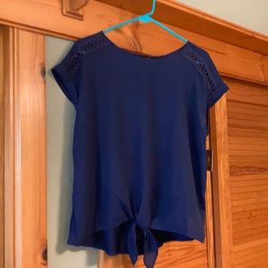 Navy bottom tie short sleeve top.
